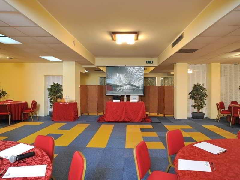 Hotel & Residence Dei Duchi Урбіно Екстер'єр фото
